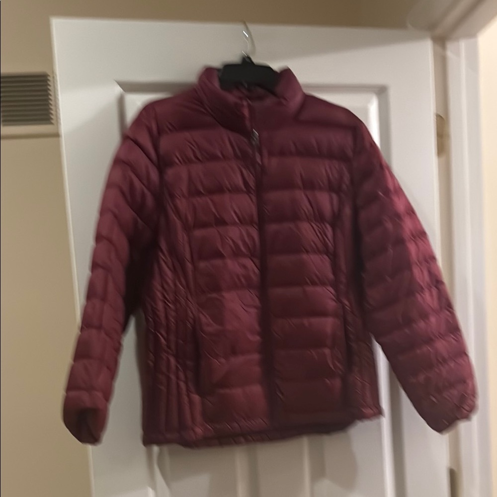 Women's Puffer Jacket - Deep Burgundy